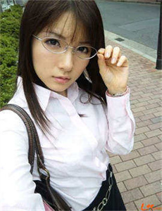 《刑警2010剧情介绍-厕拍15p》