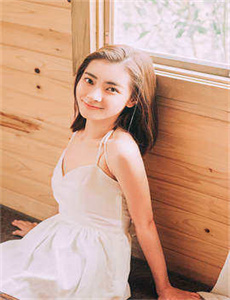 《草莓丝瓜香蕉向日葵榴莲18岁污-老婆十九岁》