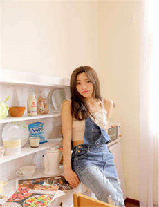 《玄女心经1免费-欧美精品色婷婷五月综合》