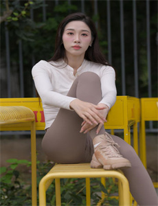 《4399在线电影免费观看手机版-女生让男生诵自己的诵视频》